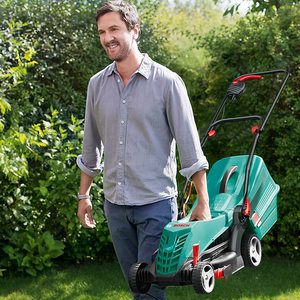 Bosch Rotak 34R Electric Rotary Lawnmower's carry handle.