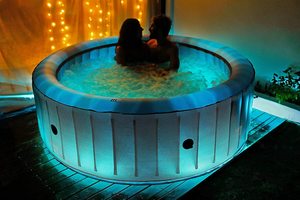 MSPA Starry Hot Tub in use.