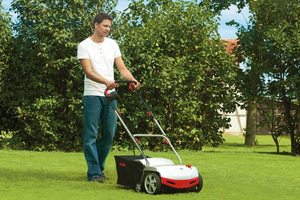 AL-KO Comfort 38E Combi-Care Scarifier/Aerator in use.