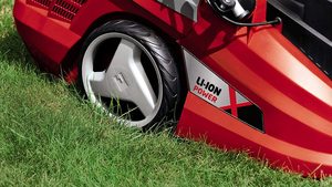 Einhell GE-CM 36 Li Cordless Lawn Mower's wheels.