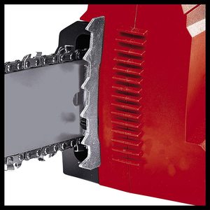 Einhell GE-LC 18 Li Cordless Chainsaw's metal spike bumper.