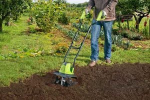 Garden Gear 1050W Electric Tiller in use.