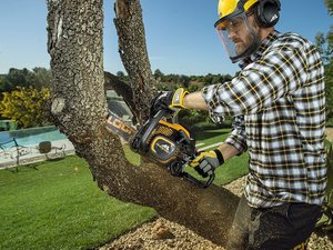 McCulloch CS50S Petrol Chainsaw in use.