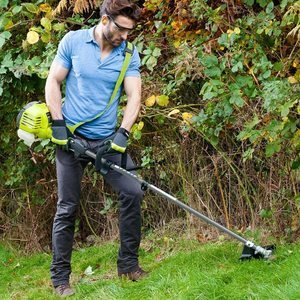 Ryobi RBC254SESO Brush Cutter in use.